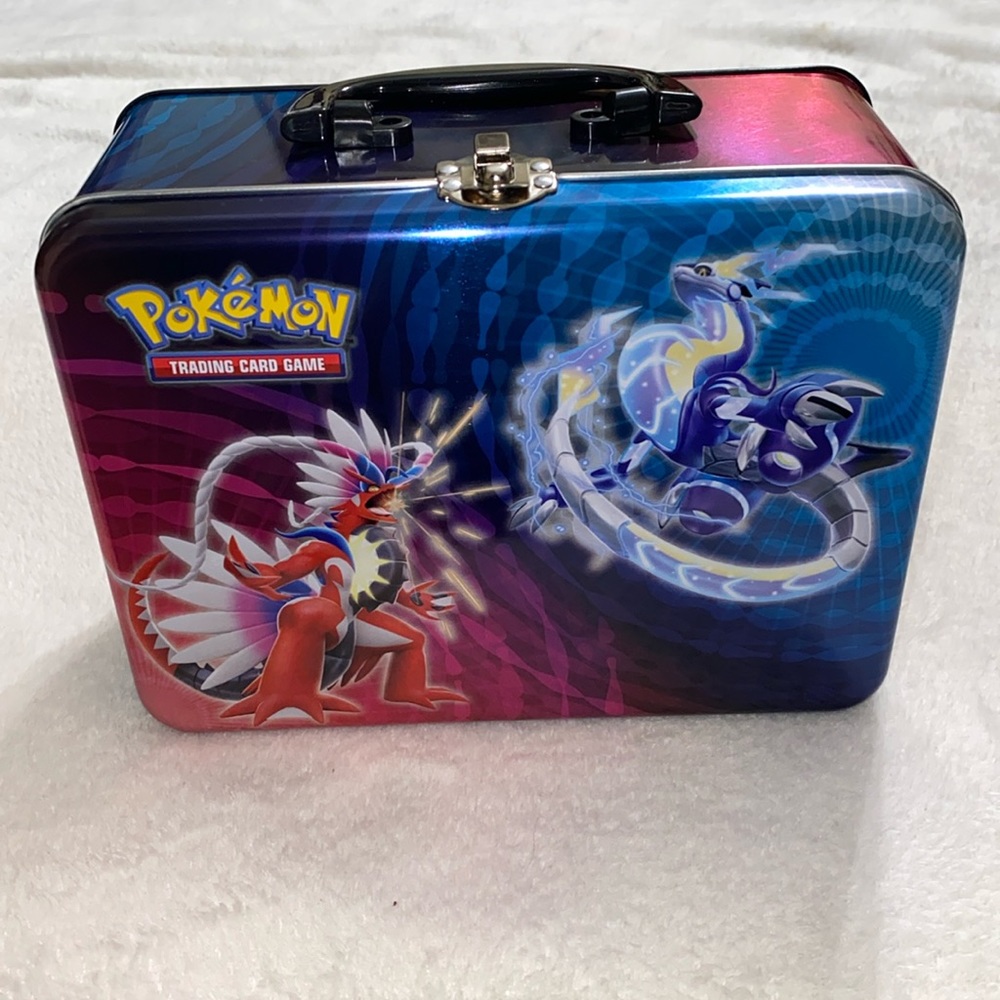 Pokemon tin lunch box